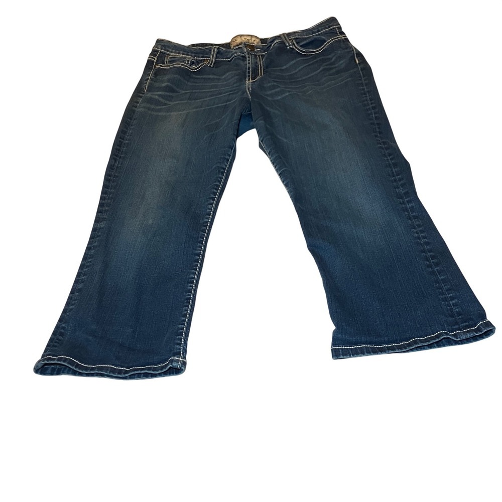 BKE Payton Capri Jeans Women's 34 Blue Contrast Stitch Y2K Mid Rise Cropped